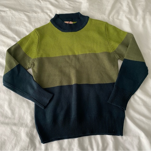 None Sweaters - NWOT SWEATER IN SIZE M